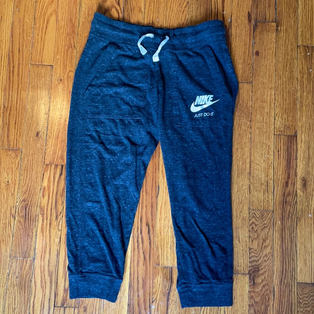 Gray triblend Nike joggers